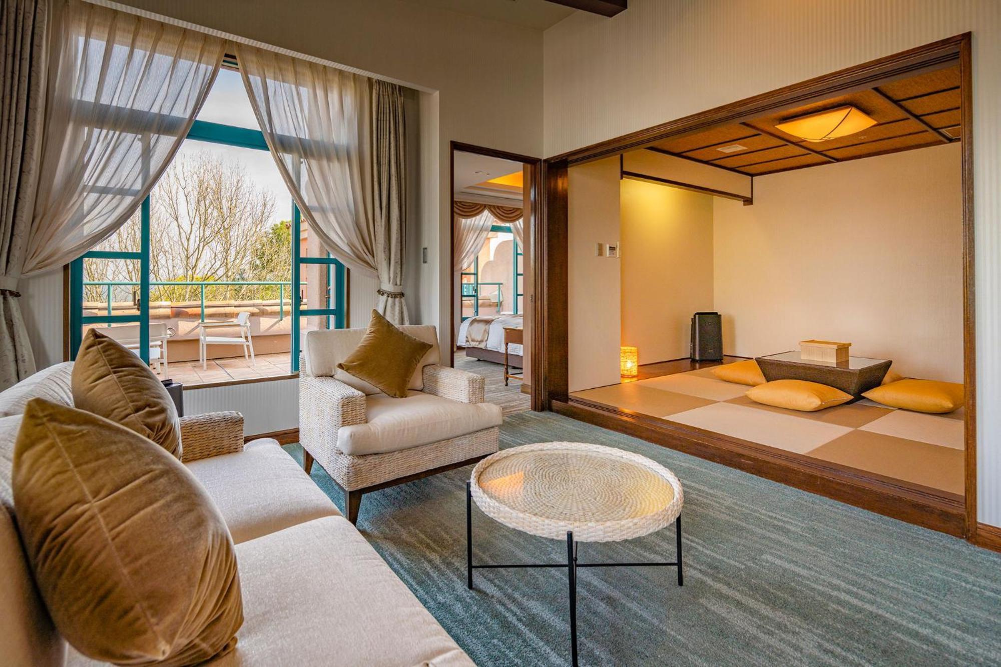 Ooedo Onsen Monogatari Premium Saikaibashi Hotell Sasebo Exteriör bild